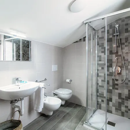 Lägenhet Bonanomi By Quokka 360 - Terrace Duomo View Como